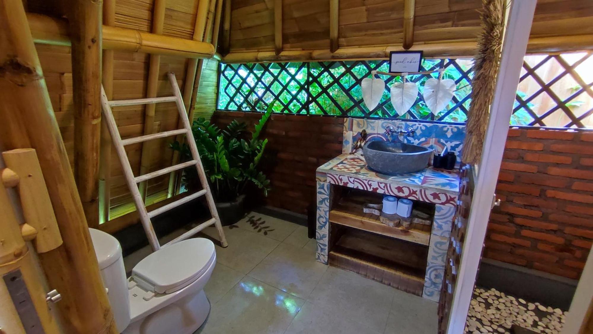 Sekumpul Bali Hidden Space Singaraja エクステリア 写真